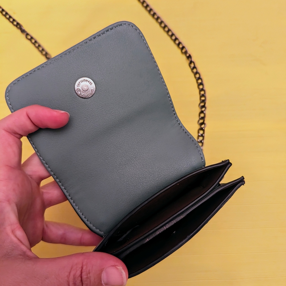 Mellow World Cell Phone Purse. Blue Green.